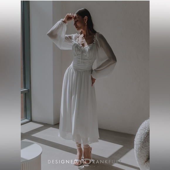 🌸 LICHI midi dress with pleated bodice and semi-transparent sleeves - Picture 3 of 17